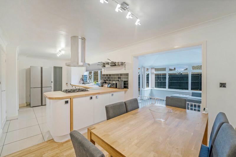 Additional property image - Riverside Close, St Georges - IMPRESSIVE 5 BED HOME