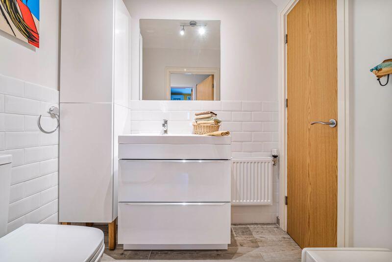 Additional property image - Bowen Road, Locking Parklands - HIGH STANDARD HOME