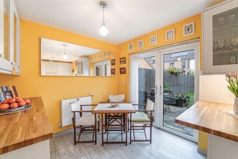 Additional property image - Bowen Road, Locking Parklands - HIGH STANDARD HOME