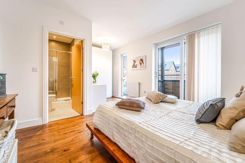Additional property image - Bowen Road, Locking Parklands - HIGH STANDARD HOME