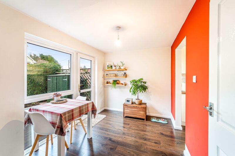 Additional property image - Pilgrims Way, Worle - SUPERB CONDITION