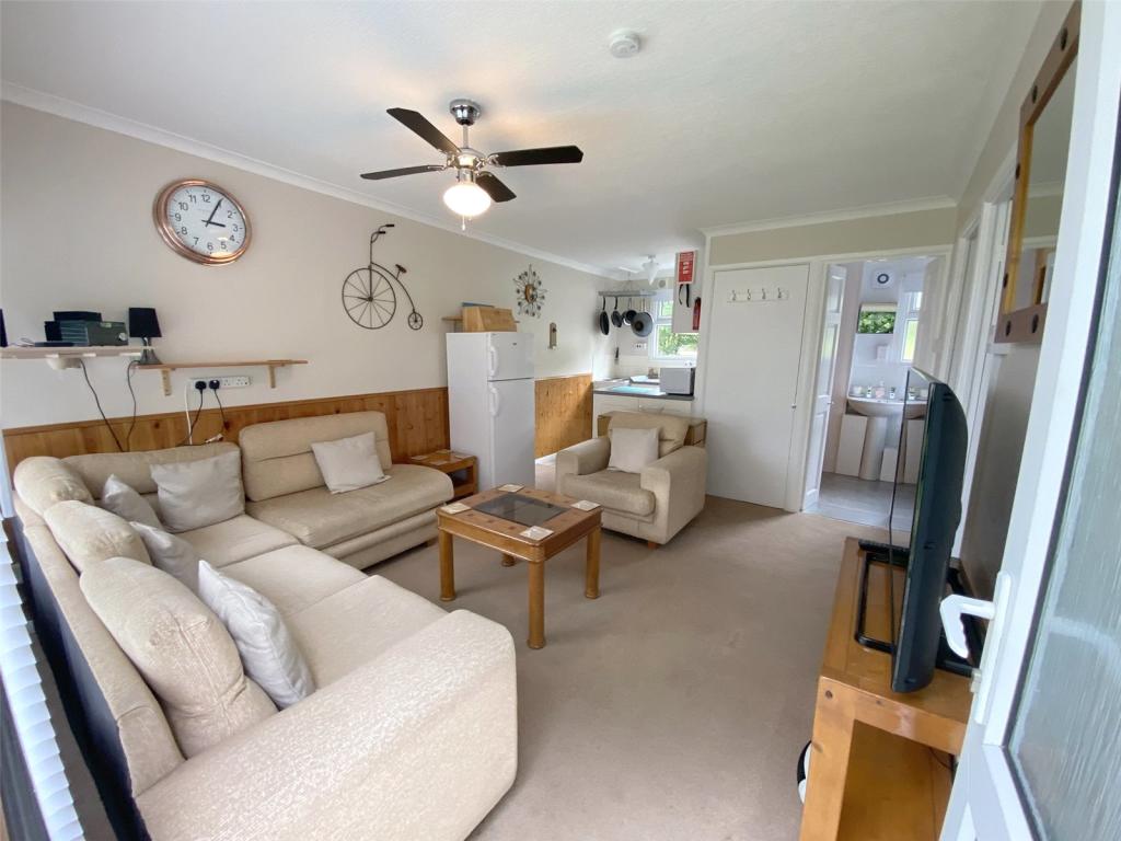 2 bedroom bungalow for sale in Kilkhampton, Bude, Cornwall, EX23