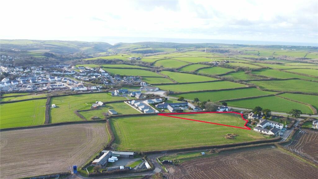 Plot for sale in Kilkhampton Road, Bude, Cornwall, EX23