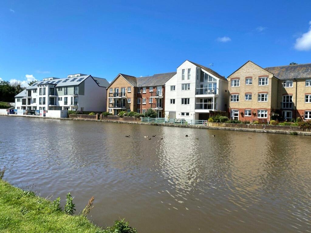 1 bedroom apartment for sale in Vicarage Road, Bude, Cornwall, EX23