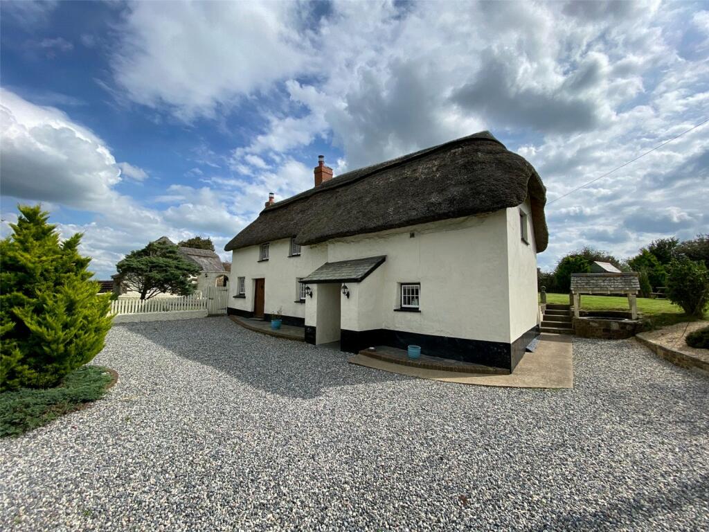 3 bedroom house for sale in Launcells, Bude, Cornwall, EX23