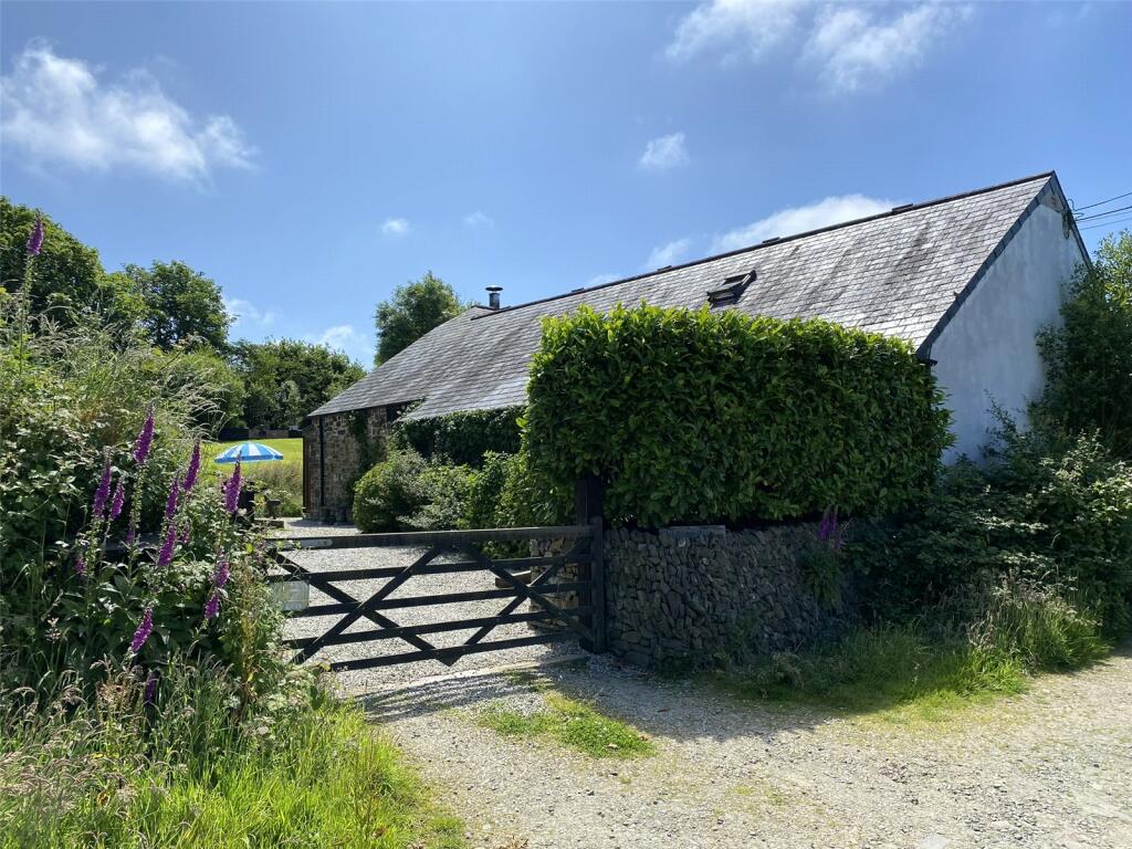 4 bedroom semidetached house for sale in Hartland, Bideford, Devon, EX39