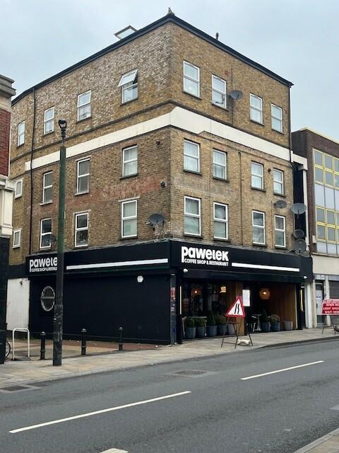 Additional property image - London Road, Mitcham, Surrey, CR4