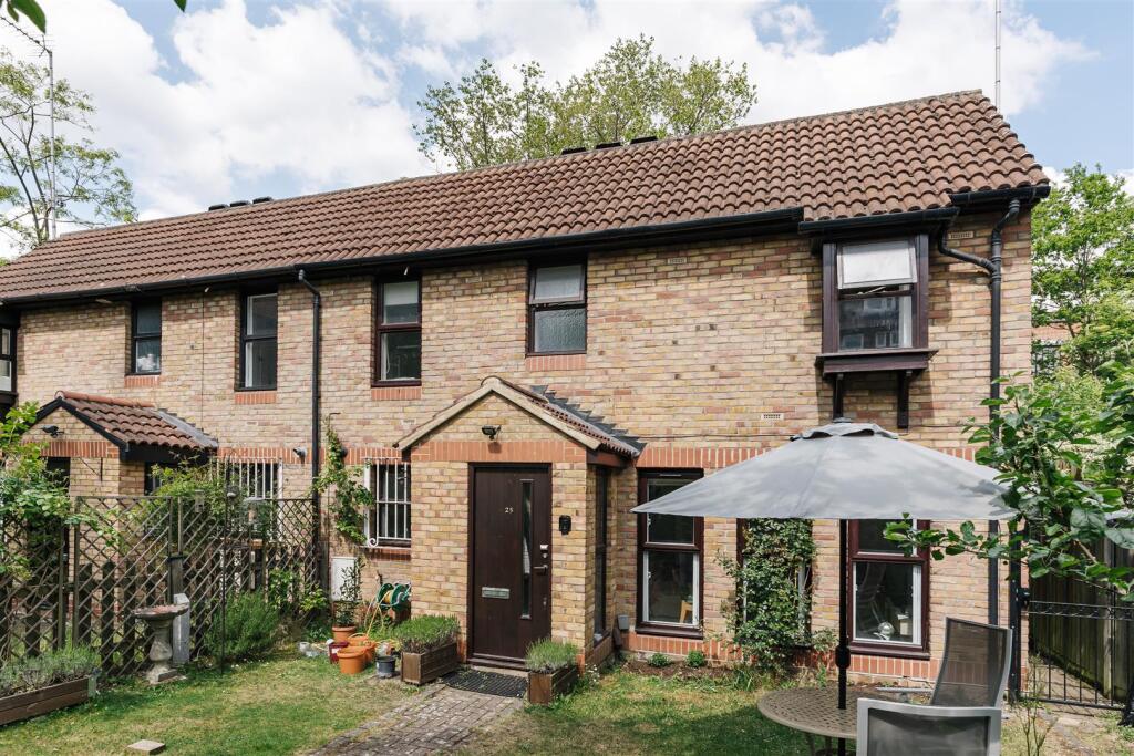 Main image of property: St Crispins Close, Hampstead Heath, NW3