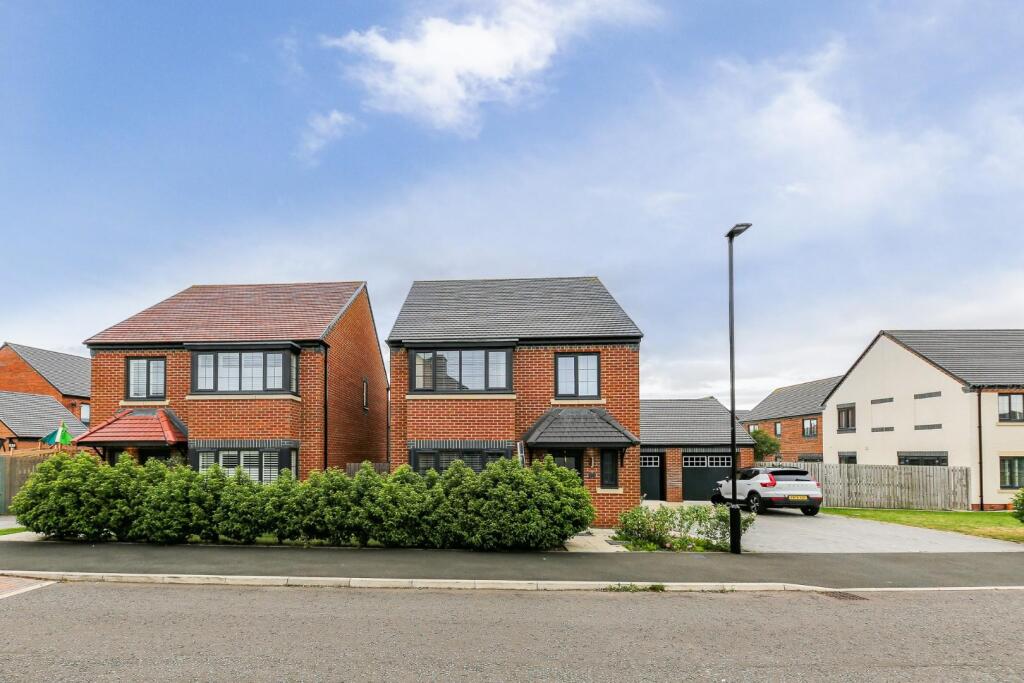 Main image of property: Stable Close, Moorfields, NE12
