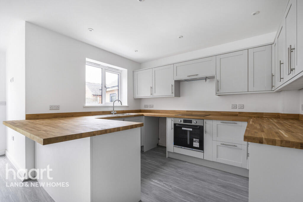 Main image of property: Lutterworth Road, Lutterworth LE17 4