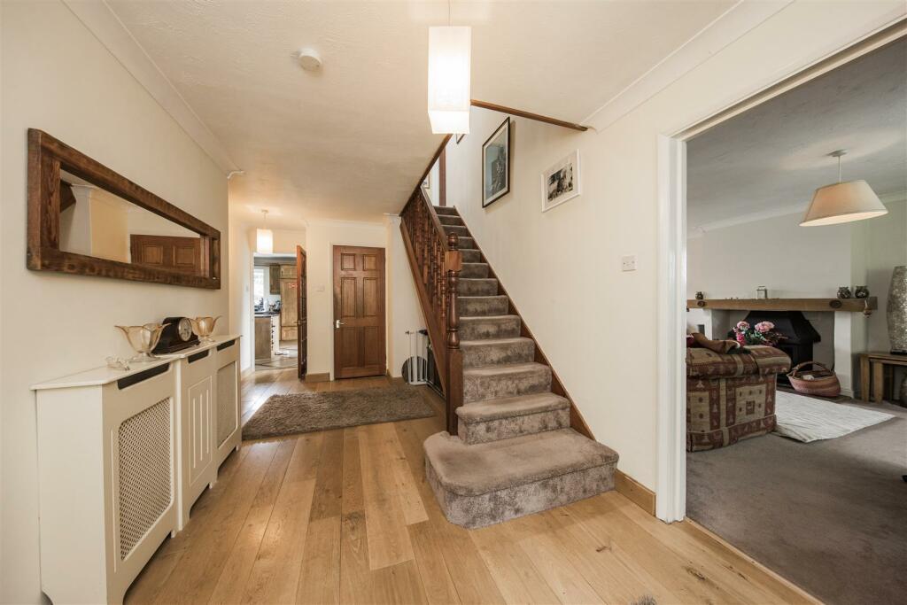 Additional property image - Southfleet Avenue, Longfield