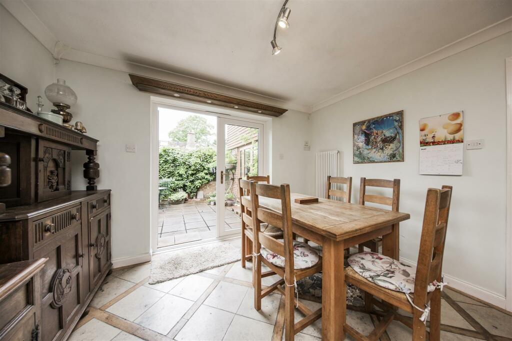 Additional property image - Southfleet Avenue, Longfield