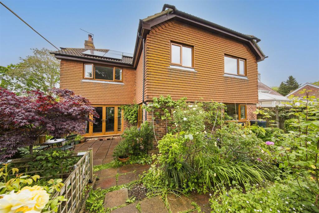Additional property image - Southfleet Avenue, Longfield