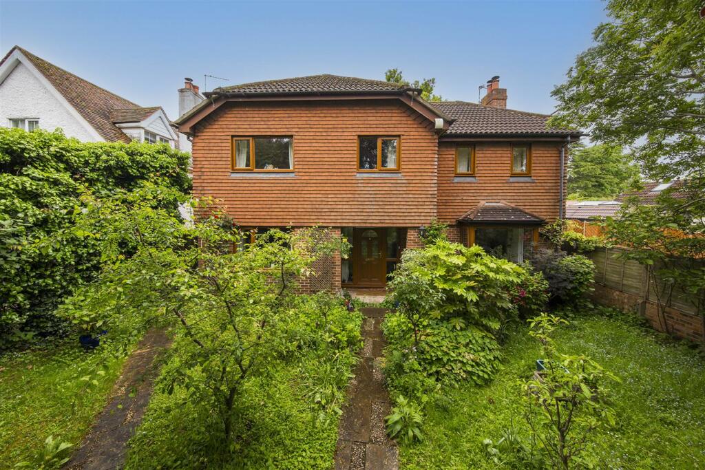 Additional property image - Southfleet Avenue, Longfield