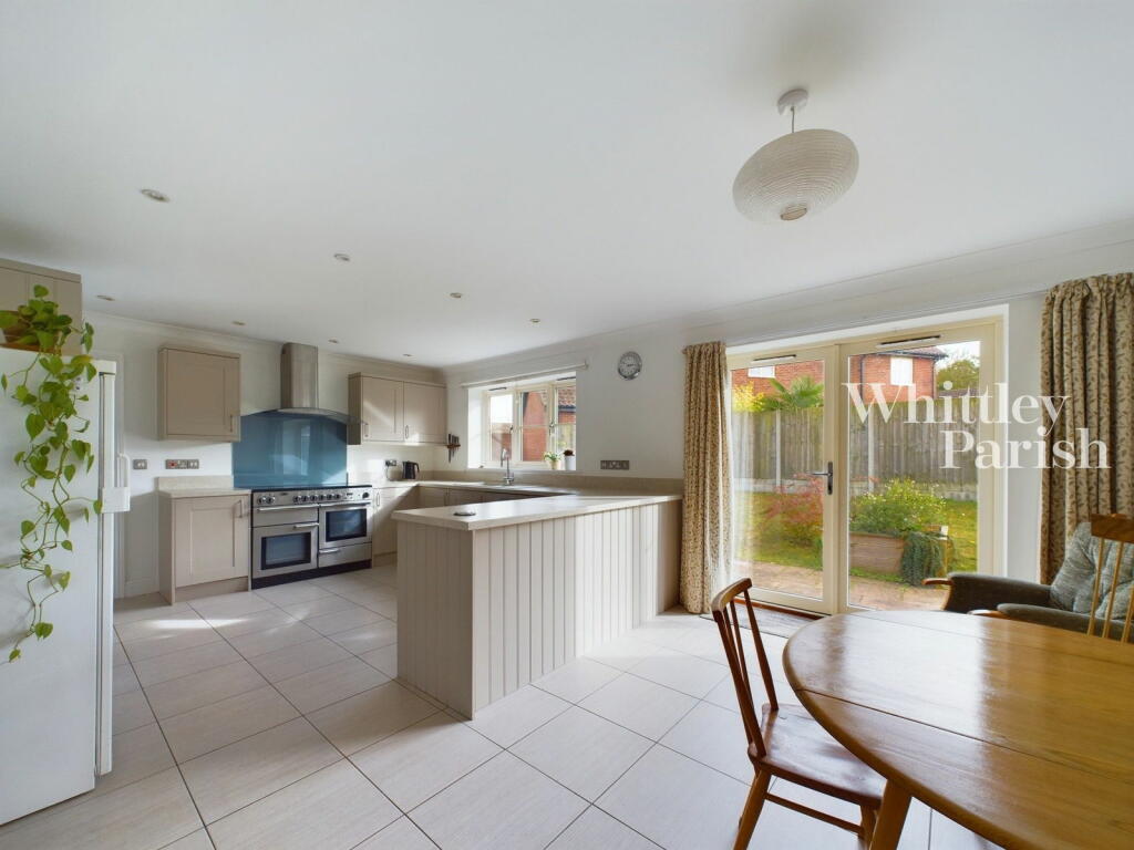 Main image of property: Hunts Mead, Forncett St. Peter, Norwich, NR16 1JB