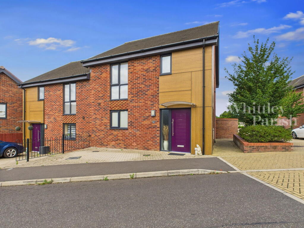Main image of property: Trumpeter Rise, Long Stratton, Norwich, NR15 2DY