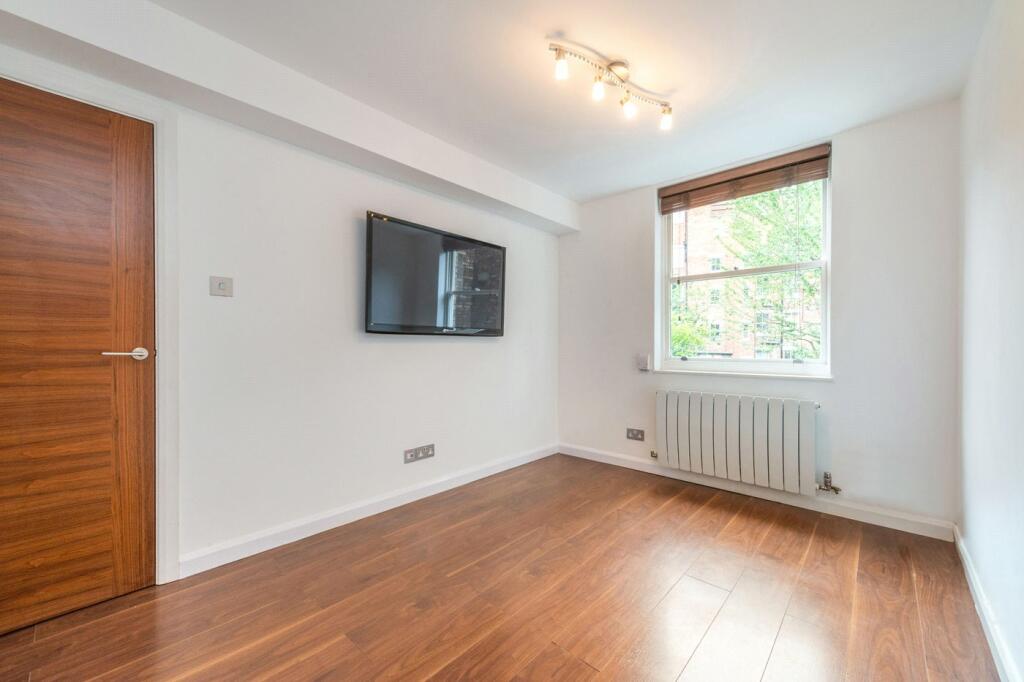 3 bedroom flat for rent in Great Titchfield Street, Fitzrovia, London, W1W