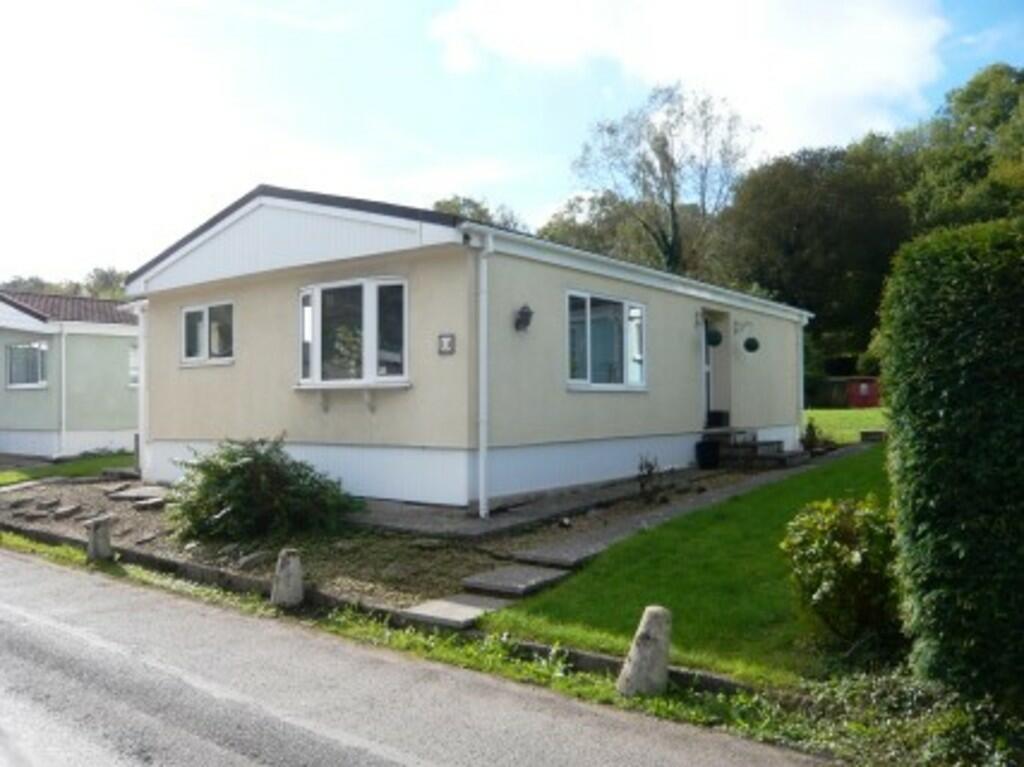 2 bedroom park home for sale in London Road, GL5