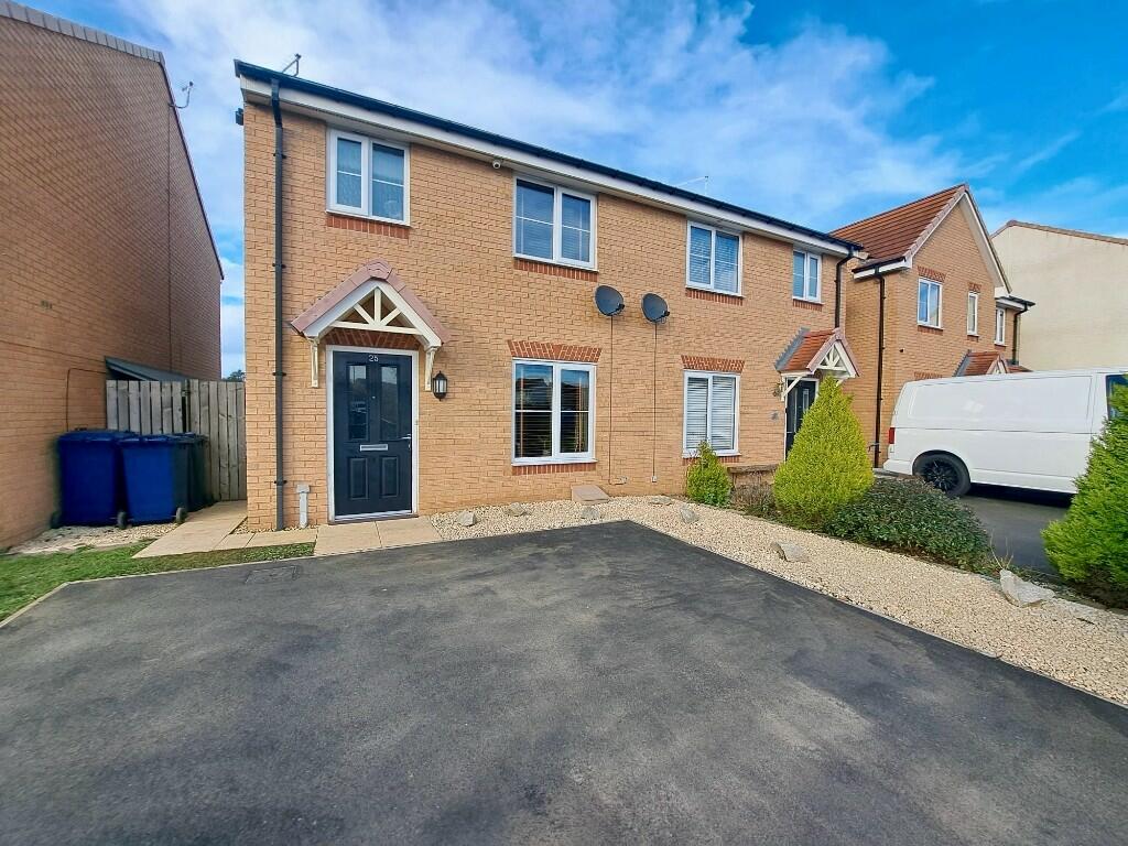 3 bedroom semidetached house for sale in Kentmere Avenue, TS12