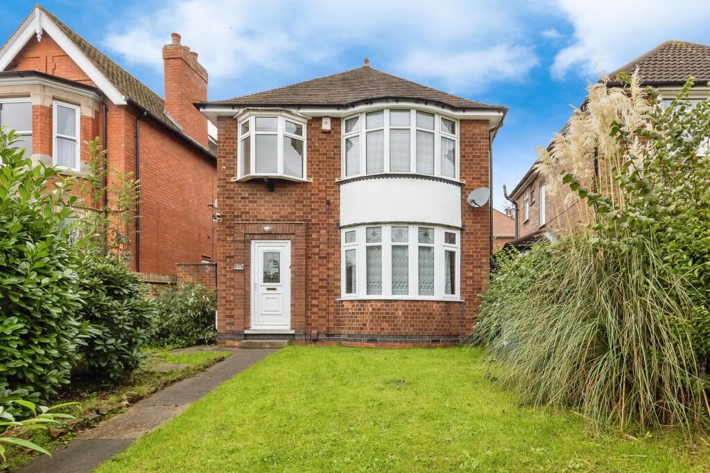 Main image of property: Mansfield Road, Redhill, Nottingham, Nottinghamshire, NG5