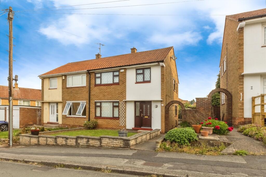 Main image of property: Albion Rise, Arnold, Nottingham, Nottinghamshire, NG5