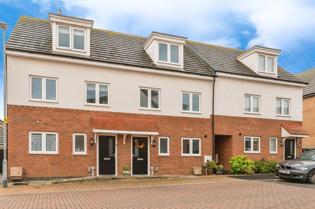 Main image of property: Piggott Avenue, Gedling, Nottingham, Nottinghamshire, NG4