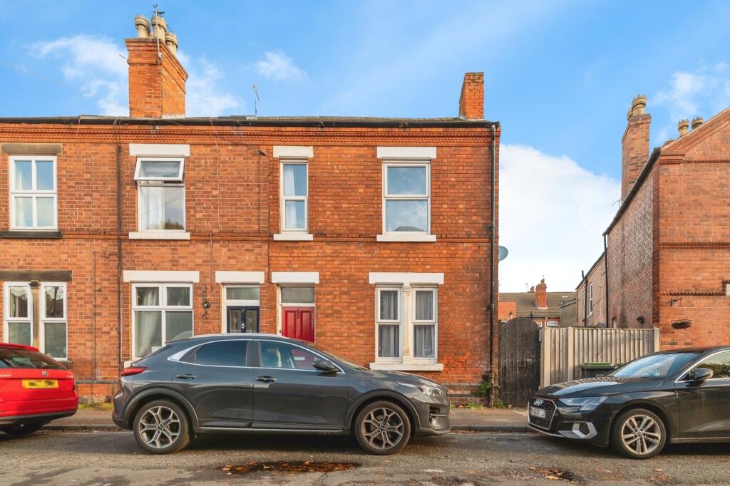Main image of property: Gladstone Street, Beeston, Nottingham, Nottinghamshire, NG9