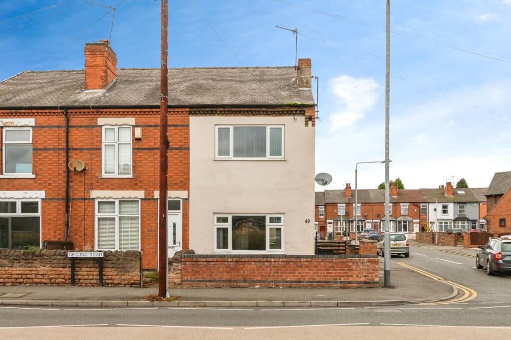 Main image of property: Gedling Road, Arnold, Nottingham, Nottinghamshire, NG5