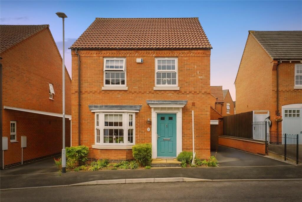 Main image of property: Mitford Drive, Arnold, Nottinghamshire, NG5