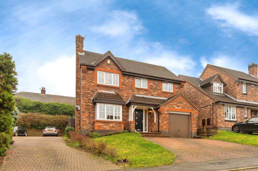 Main image of property: Woodthorpe Gardens, Woodthorpe, Nottinghamshire, NG5