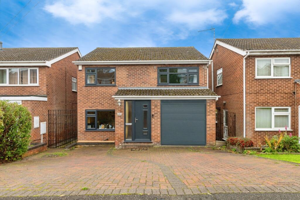 Main image of property: Linsdale Gardens, Gedling, Nottingham, Nottinghamshire, NG4