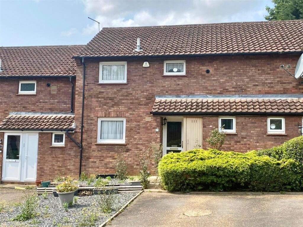 Main image of property: Flintcomb Rise, Northampton, Northamptonshire, NN3