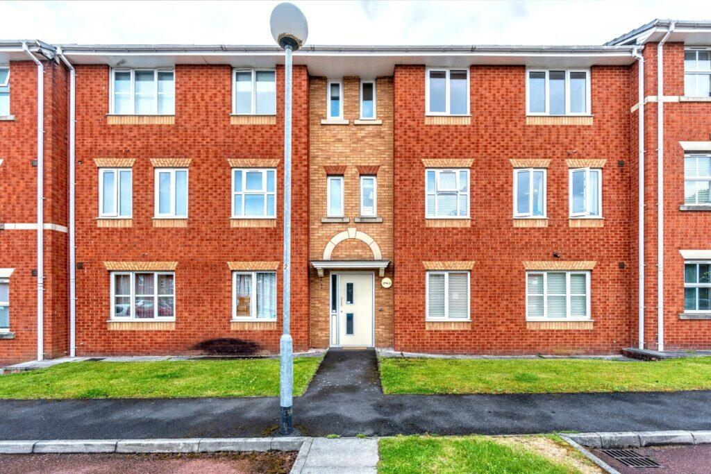 Main image of property: 945 Rochdale Road, Manchester M9 8AE