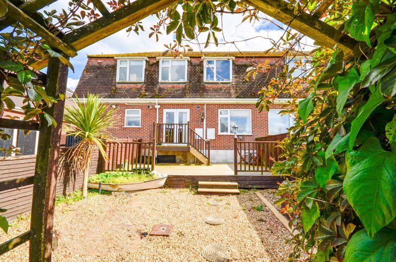 2 bedroom flat for sale in Briseham Road, Brixham, TQ5