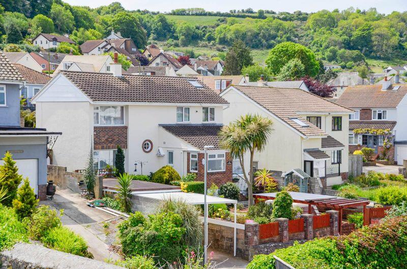 4 bedroom detached house for sale in Upton Manor Road, Brixham, TQ5