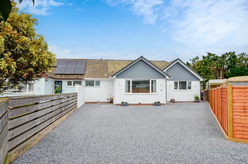 3 bedroom detached bungalow for sale in Gollands Close, Brixham, TQ5