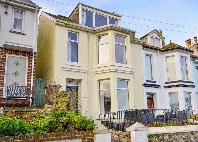 3 bedroom end of terrace house for sale in Ranscombe Road, Brixham, TQ5