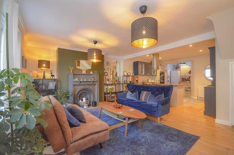 2 bedroom for sale in Glenmore Road, Brixham, TQ5