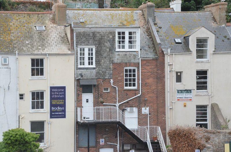 3 bedroom flat for sale in Town Centre, Brixham, TQ5