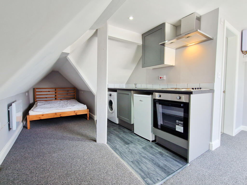 Main image of property: Yardley Wood Road Moseley B13 9JL