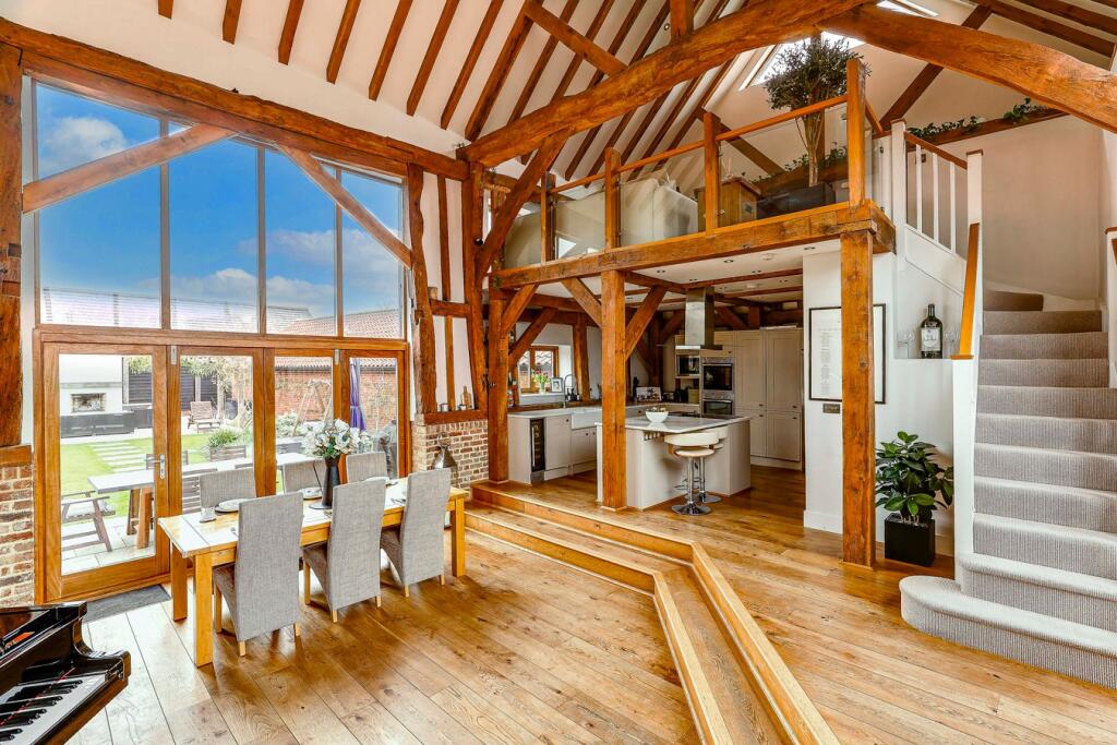 Main image of property: Bedford Road, Ickleford, Hitchin, SG5