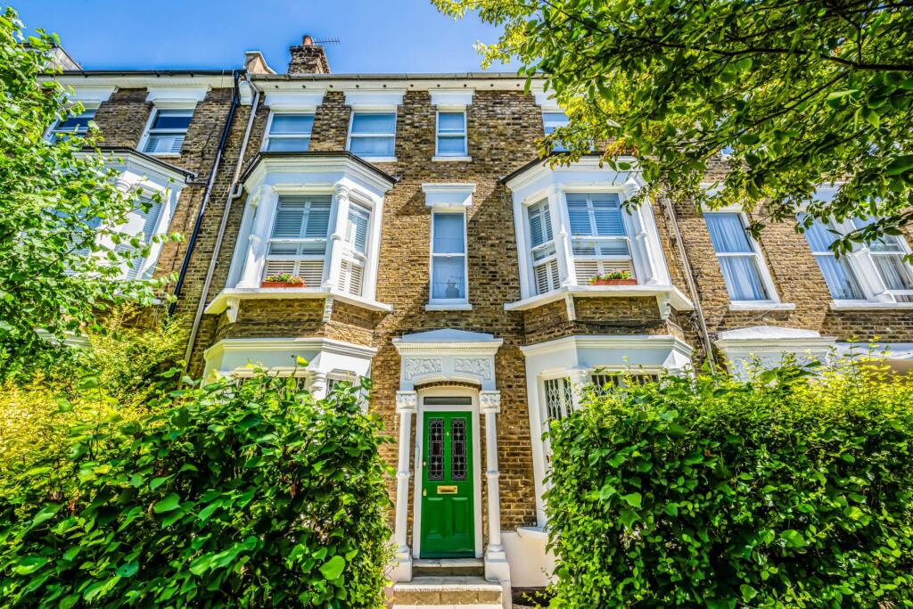 Main image of property: Courthope Road, London