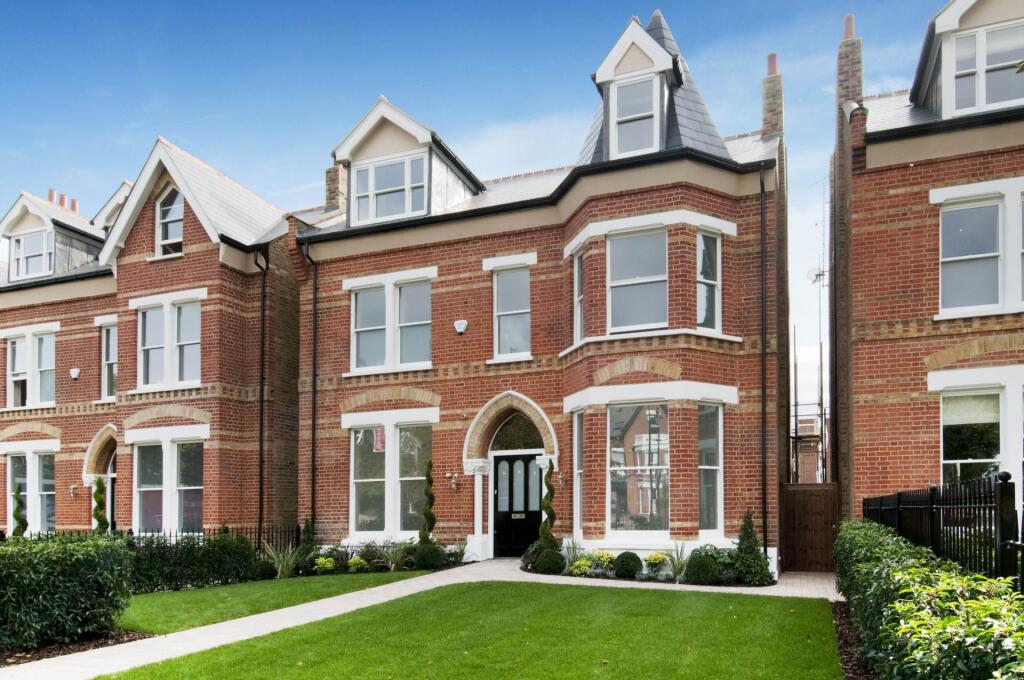 Main image of property: Mattock Lane, W5