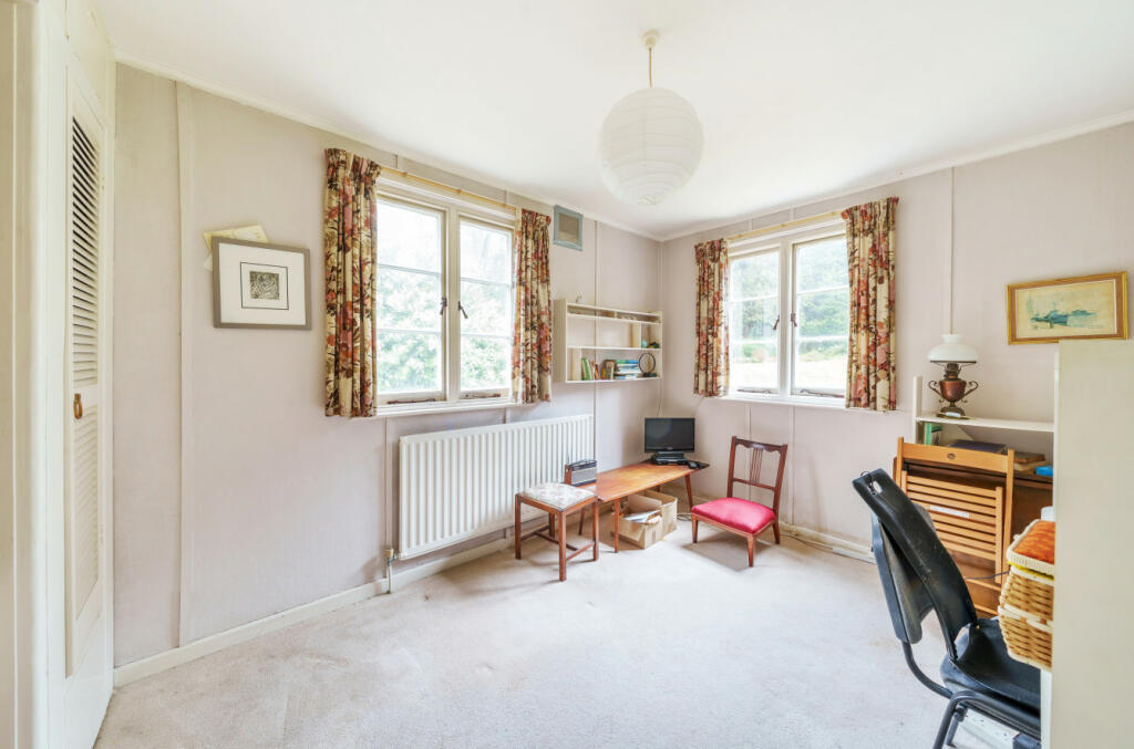 4 bedroom semidetached house for sale in Winchester Road, Shedfield
