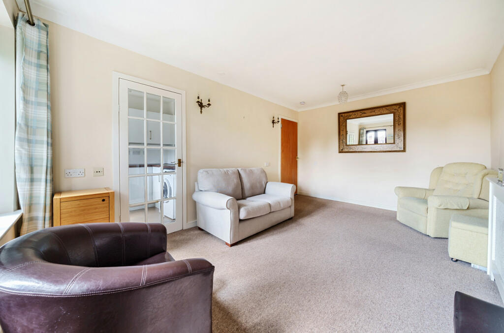 1 bedroom apartment for sale in Roman Row, Waltham, Southampton