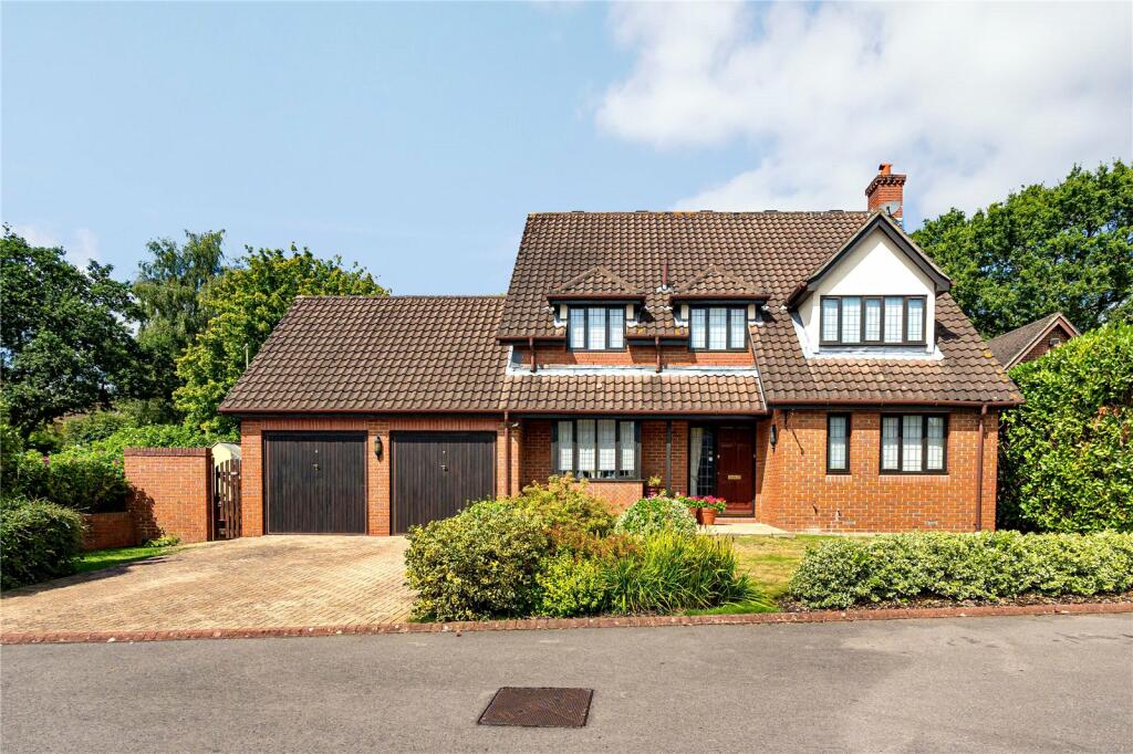 Main image of property: Brooklynn Close, Waltham Chase, Southampton, Hampshire, SO32