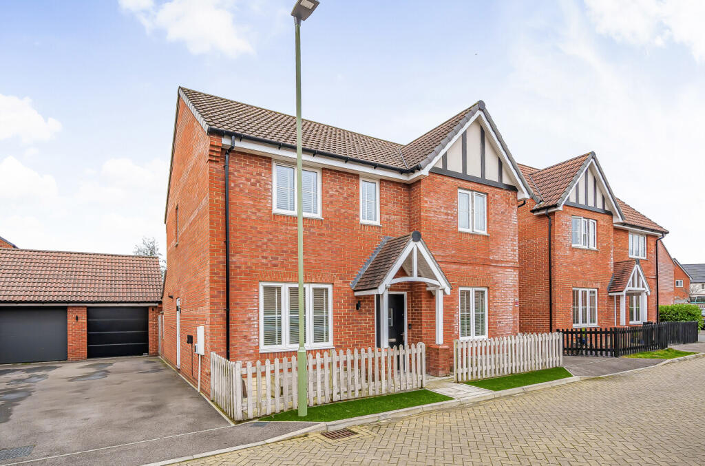 Main image of property: Chiltern Crescent, Fair Oak, Eastleigh, SO50