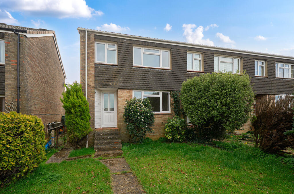 Main image of property: Ashton Close, Bishops Waltham, Southampton, SO32
