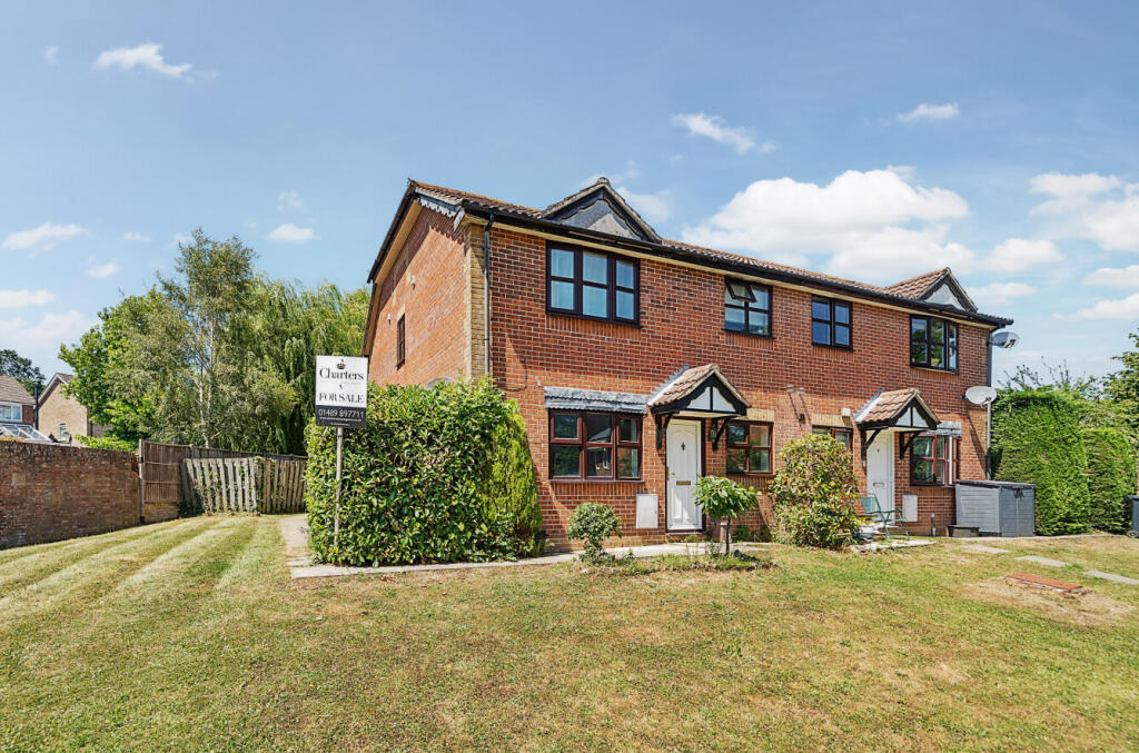 Main image of property: The Foxgloves, Hedge End, Southampton, Hampshire, SO30