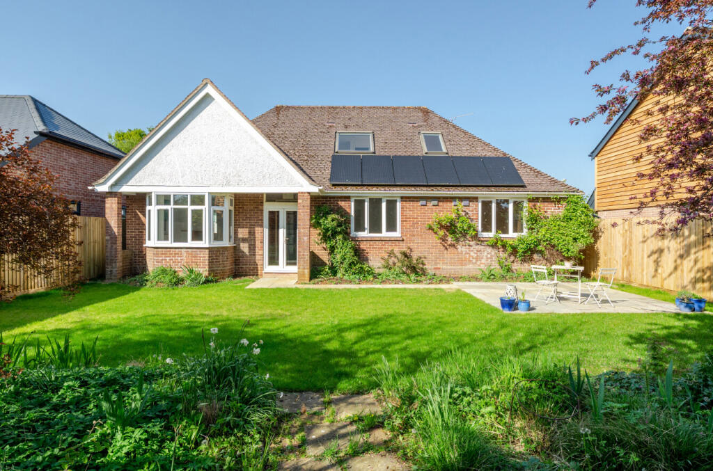Main image of property: Rowden Close, West Wellow, Romsey, Hampshire, SO51
